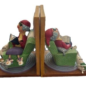 Whimsical 1997 Hallmark Shoebox Maxine Figurine Bookends
